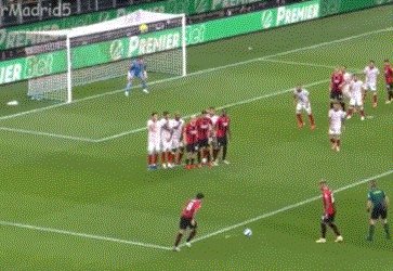 【意甲】吉鲁双响 迪亚斯助攻+造点 AC米兰4比1胜